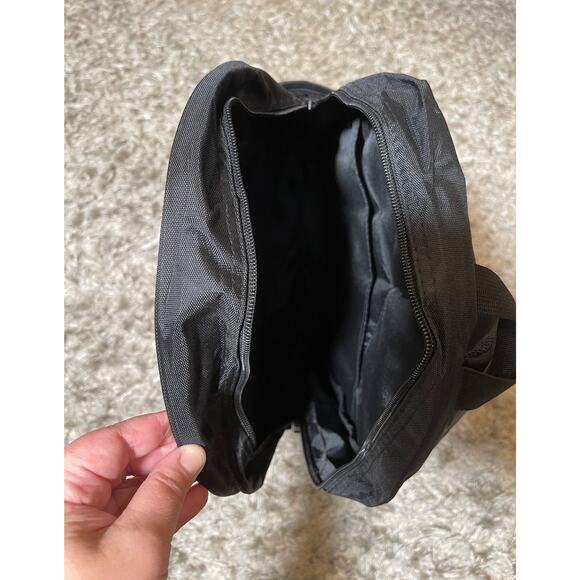 NWOT Disney Turning Red Kids 16” Backpack - Picture 5 of 5